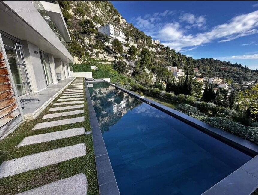 Maison à VILLEFRANCHE-SUR-MER