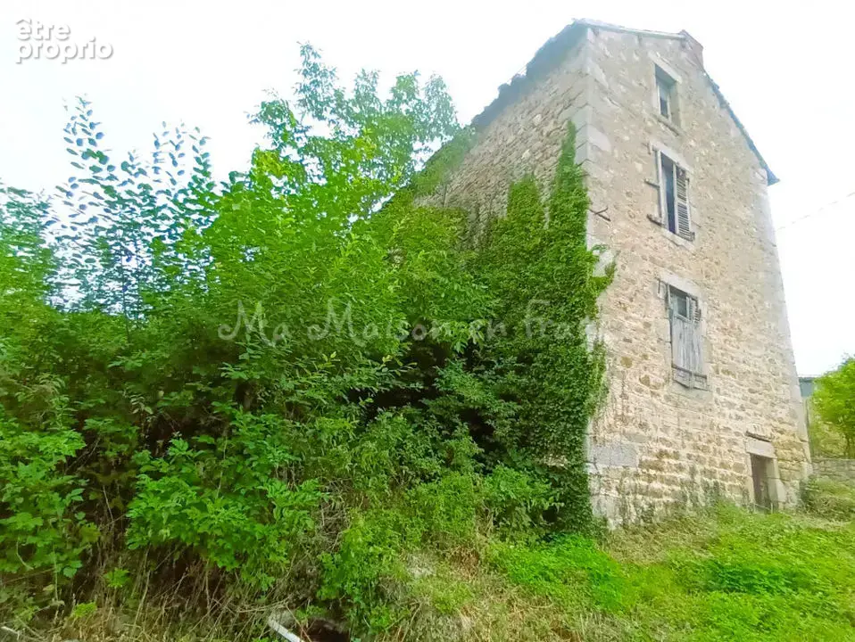 Maison 6 pièces 90 m² à vendre à Chateldon (63290) - photo 4