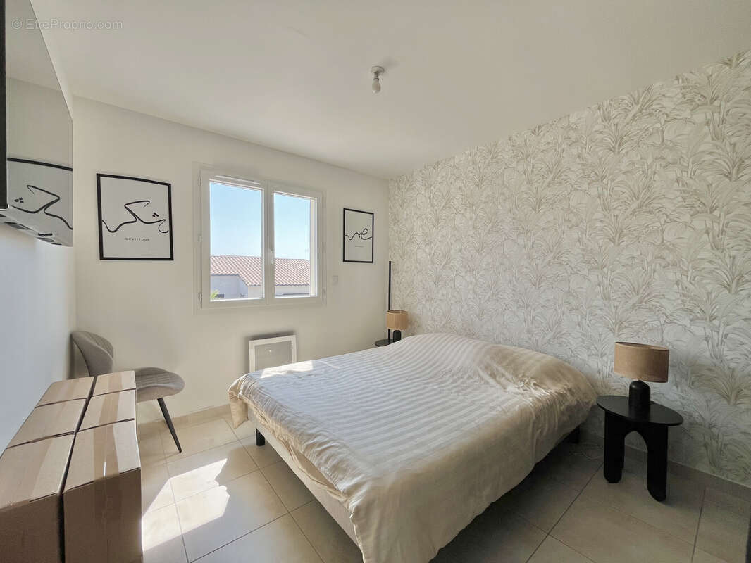 POMEROLS - VILLA 2022 de 85 m² avec 3 chambres, garage et jardin - photo 10