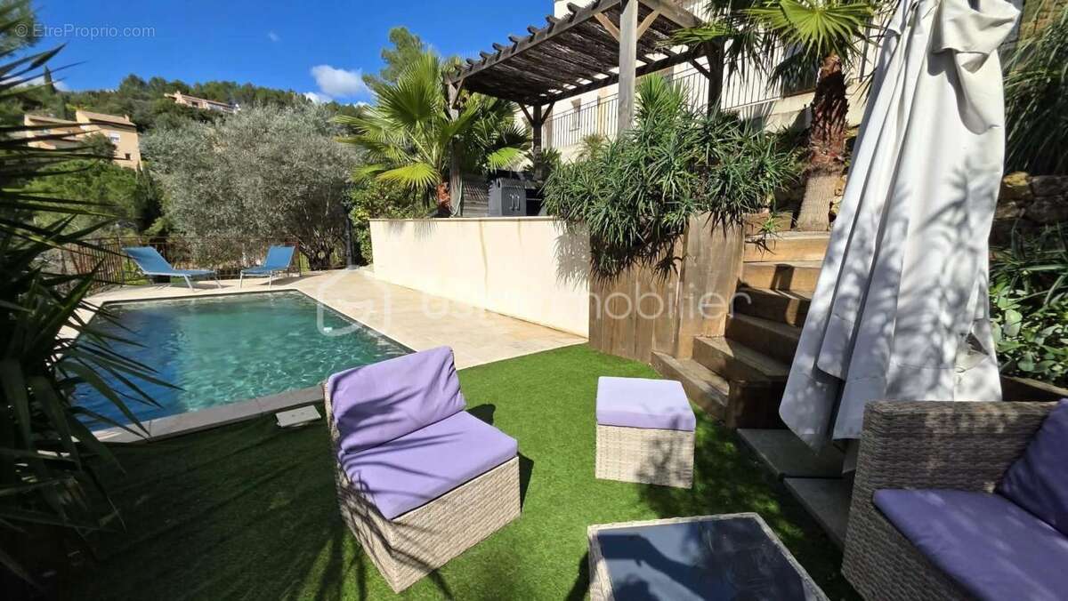 Maison à TARADEAU