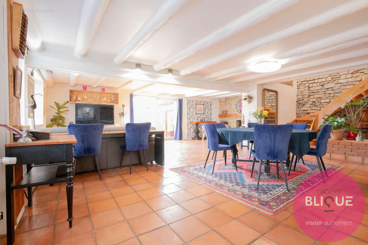 Maison à ABAUCOURT