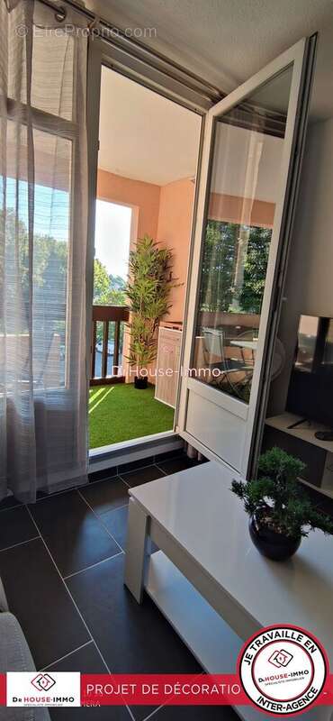 Appartement à FREJUS