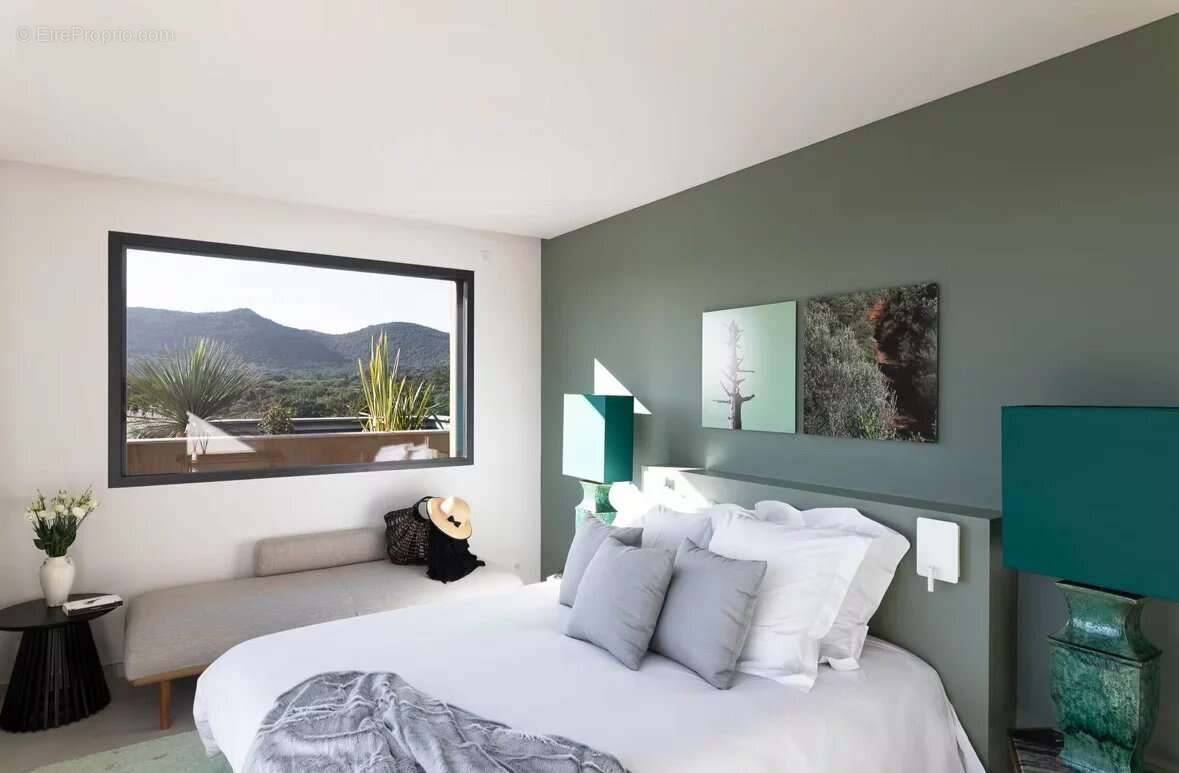 Maison à PORTO-VECCHIO