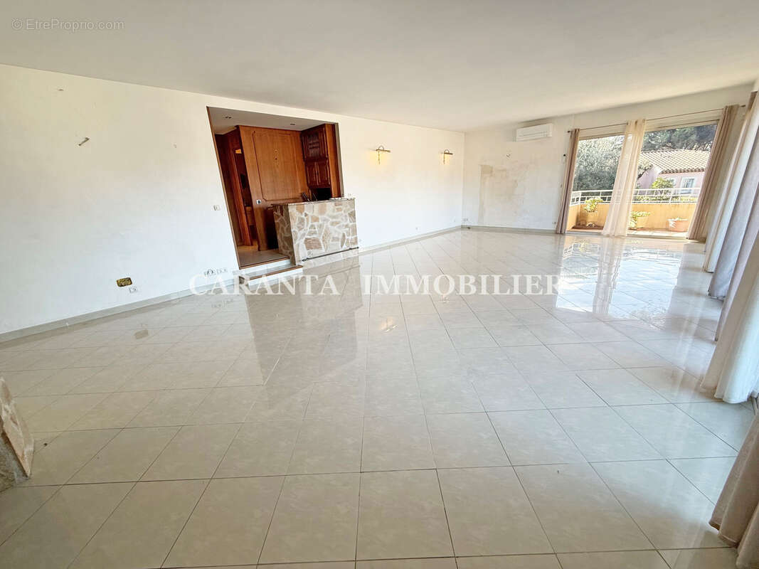 Vente appartement T3 Sainte-Maxime à rénover - photo 4
