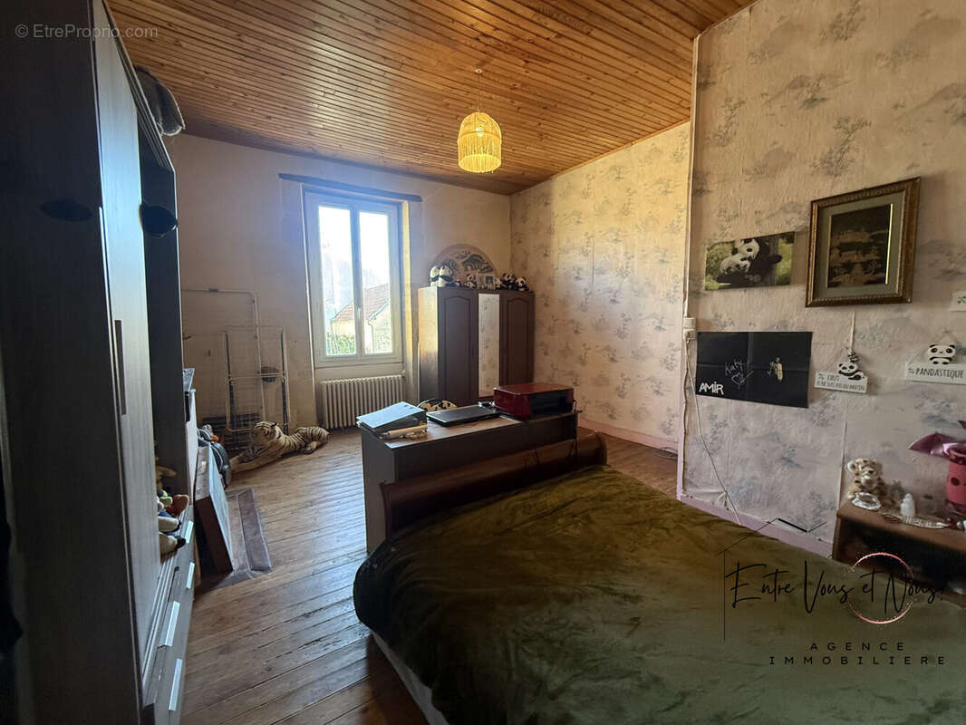 Maison à SAUVETERRE-DE-GUYENNE