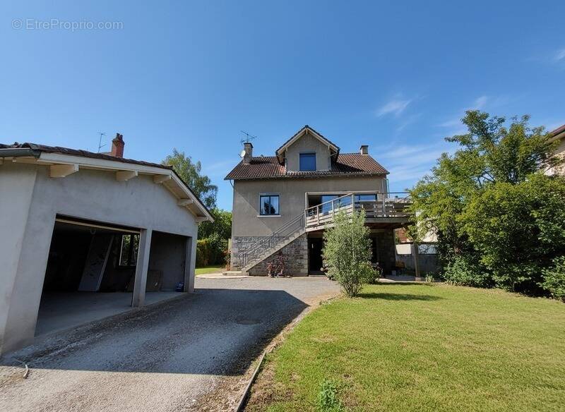 Maison à MAURS