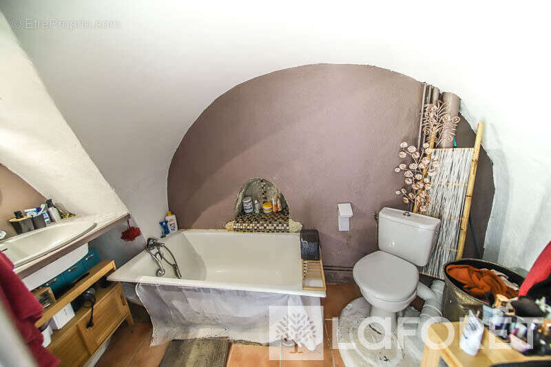 Maison à CHATEAUROUX-LES-ALPES