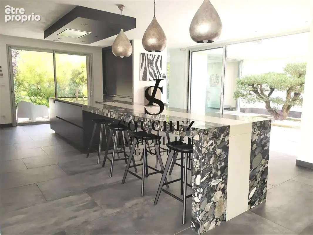 Maison 7 pièces 255 m² à vendre à Anzin-Saint-Aubin (62223) - photo 4