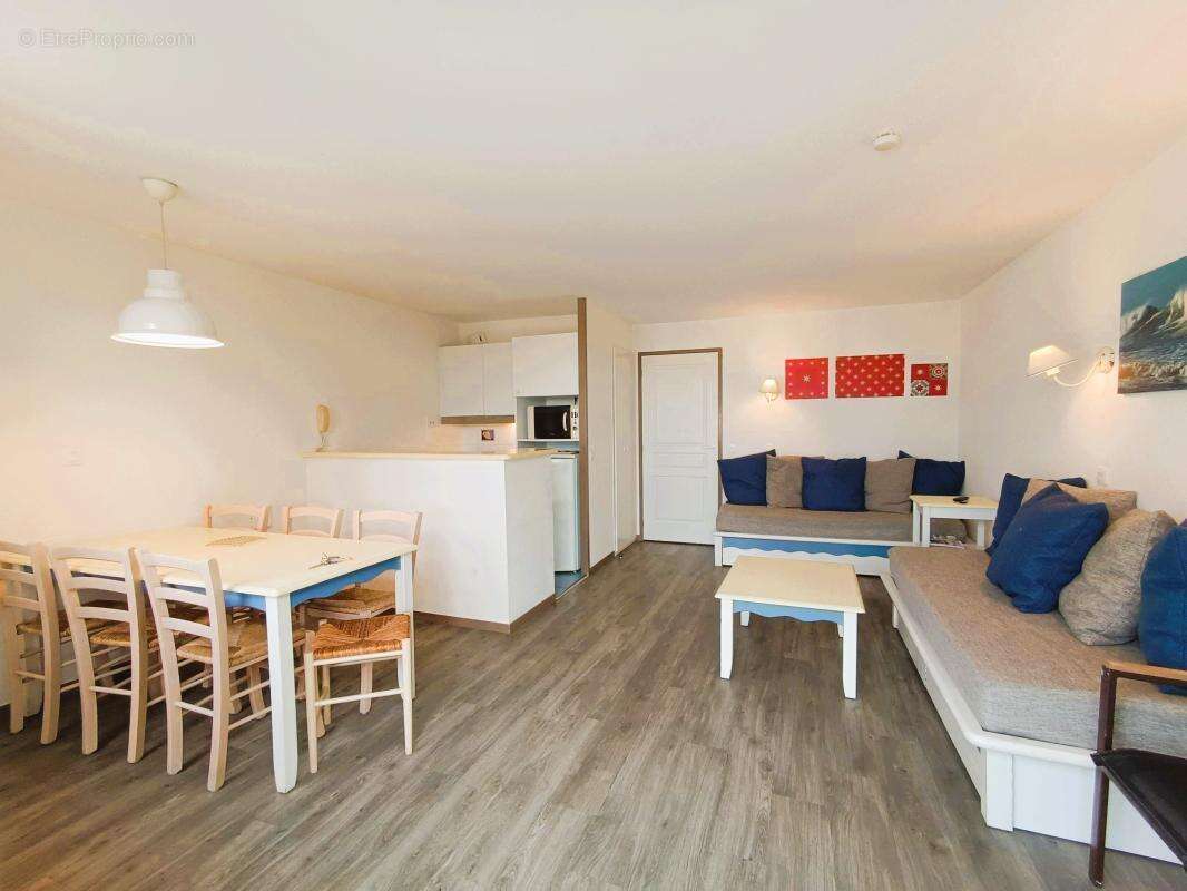 Appartement à ARZON