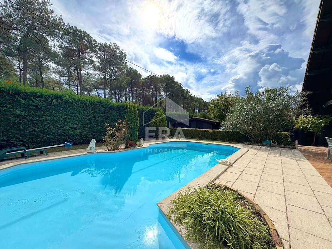 Maison à GUJAN-MESTRAS