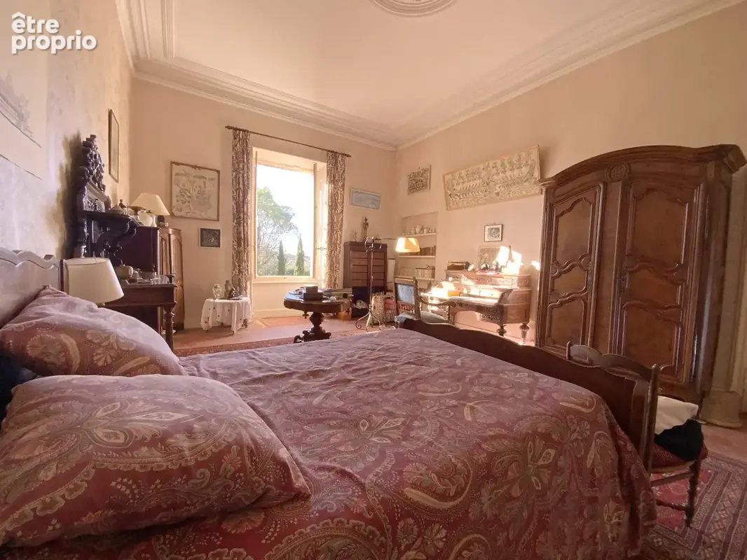 Appartement de 215 m2 dans un château avec parc. - photo 12