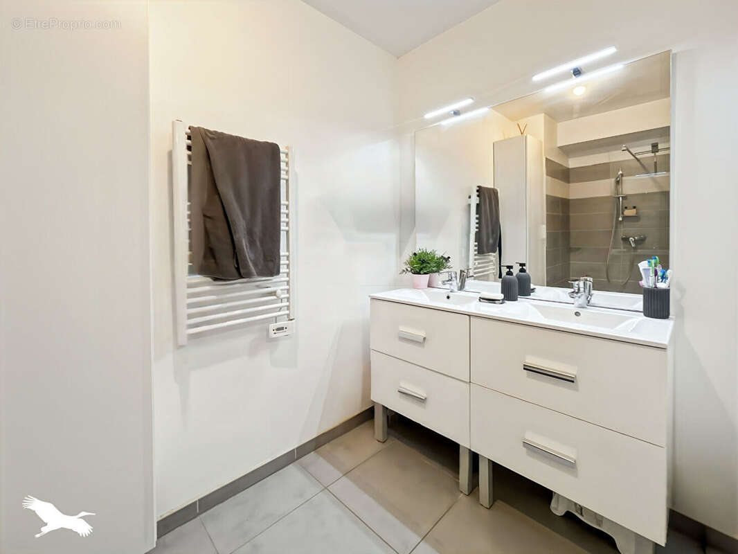 Appartement à MARSEILLE-12E