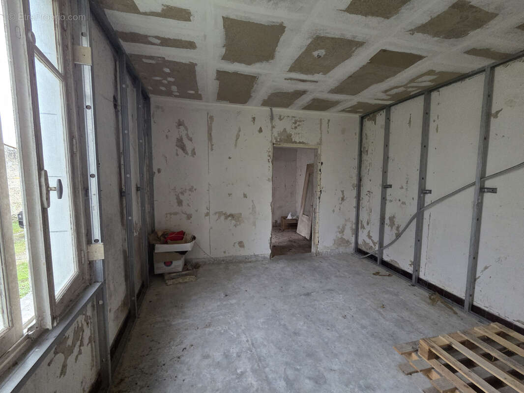 Maison à TRIAC-LAUTRAIT