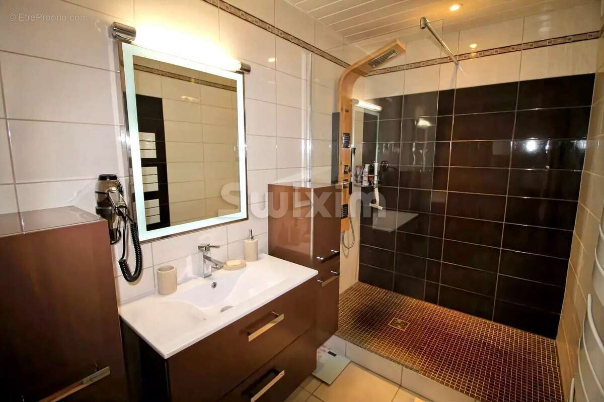 Appartement à THONON-LES-BAINS