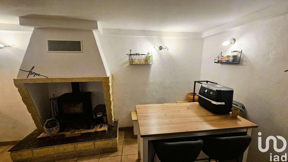 Photo 3 - Maison à FAUGERES