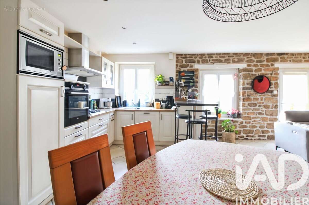 Photo 2 - Maison à LAMBALLE