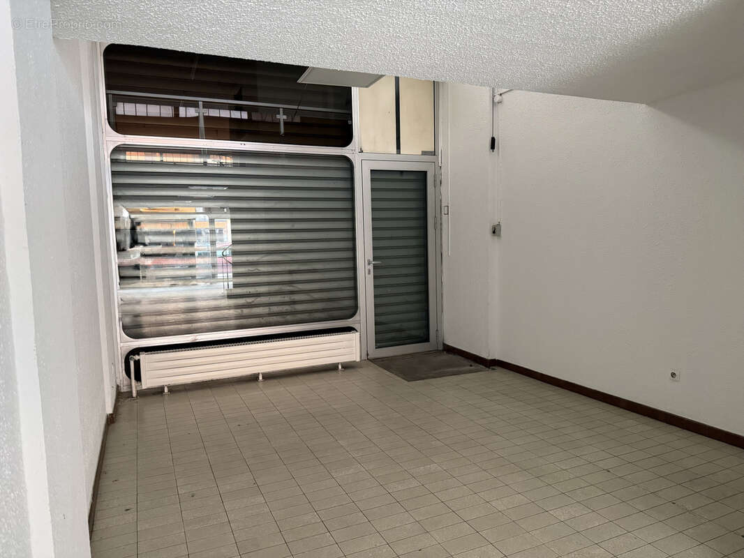 Commerce à CLUSES