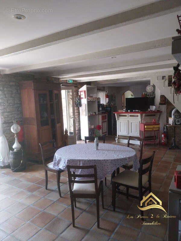 Maison à SAINT-EVARZEC