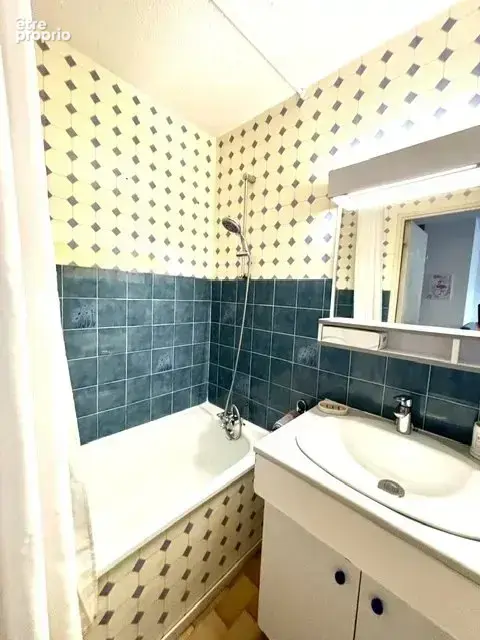 Gruissan, vue Mer et Port, T1 bis de 27 m² - photo 8