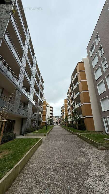 Très bel appartement  Résidence sécurisée  Secteur proche Saint-Sever - photo 9