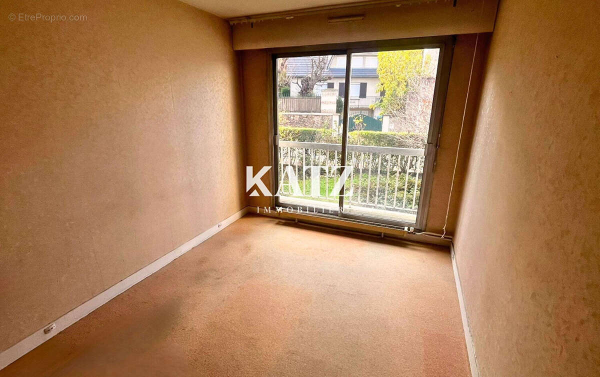 Appartement à GARCHES