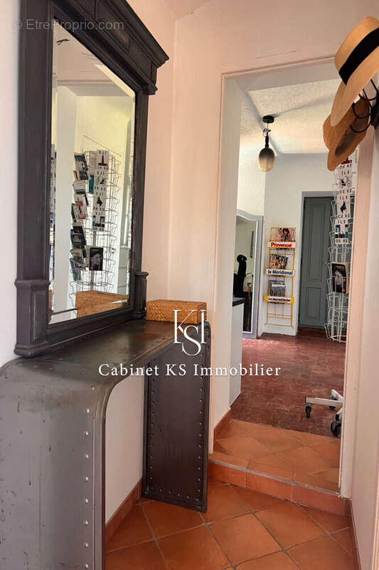 Maison 6 pièces 126 m² à vendre à Seillons-Source-D'argens (83470) - photo 8