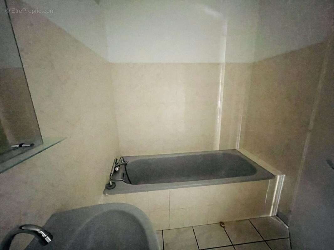Appartement à ROMANS-SUR-ISERE