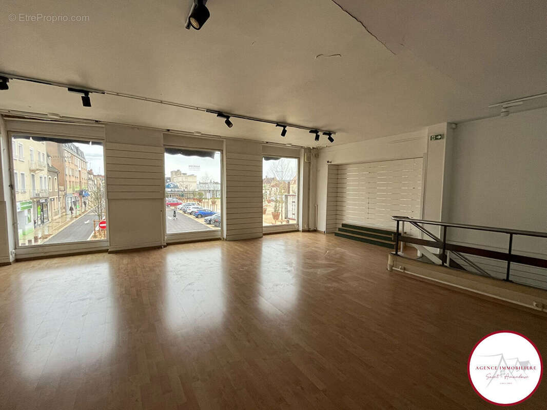 Appartement à SAINT-AMAND-MONTROND