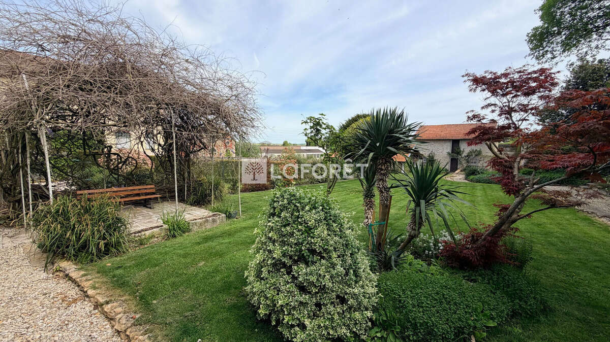 Maison de Maître Clermont-en-Argonne (223 m²) - photo 2