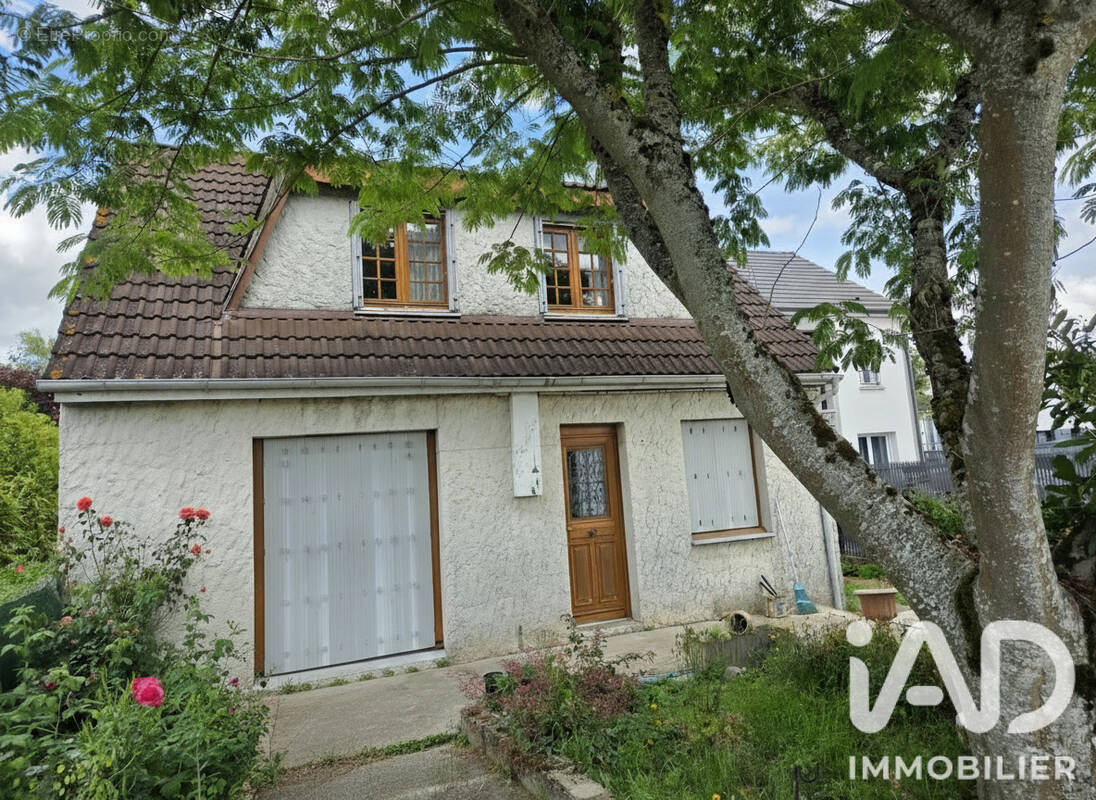 Photo 1 - Maison à OLLAINVILLE