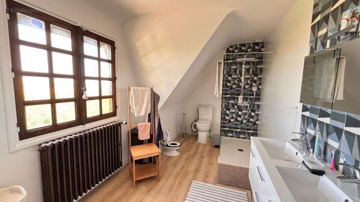 Maison à ETAMPES