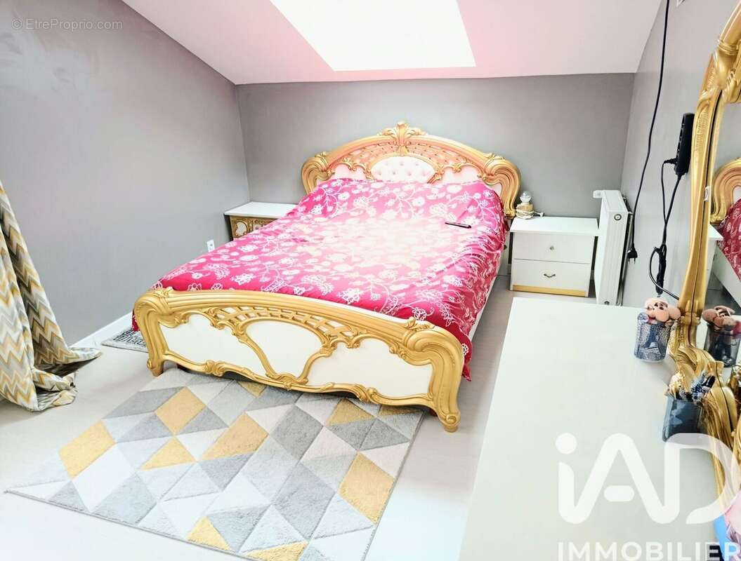 Photo 4 - Appartement à VILLENEUVE-LE-ROI