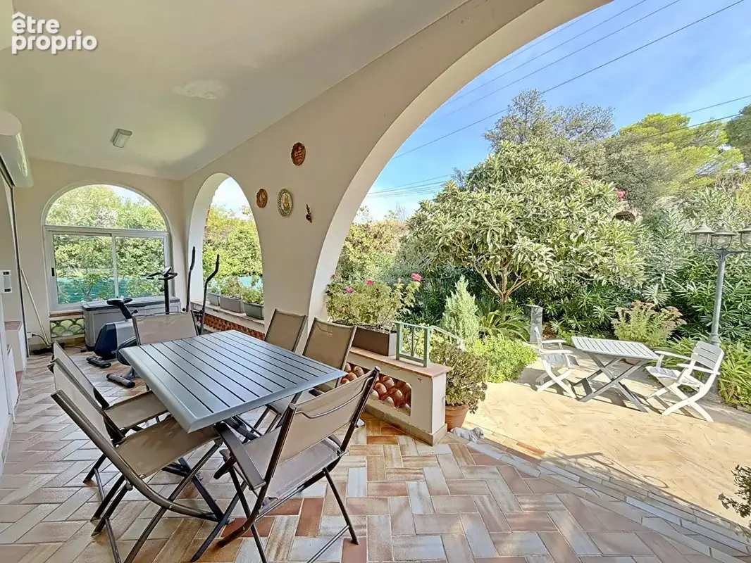 Saint-aygulf  villa provençale en parfait état, piscine chauffée et logement indépendant - photo 12
