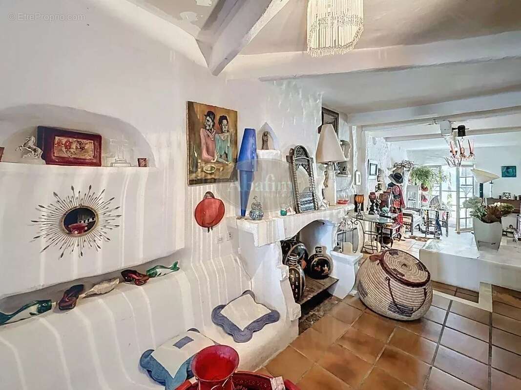 Ensemble immobilier - photo 6