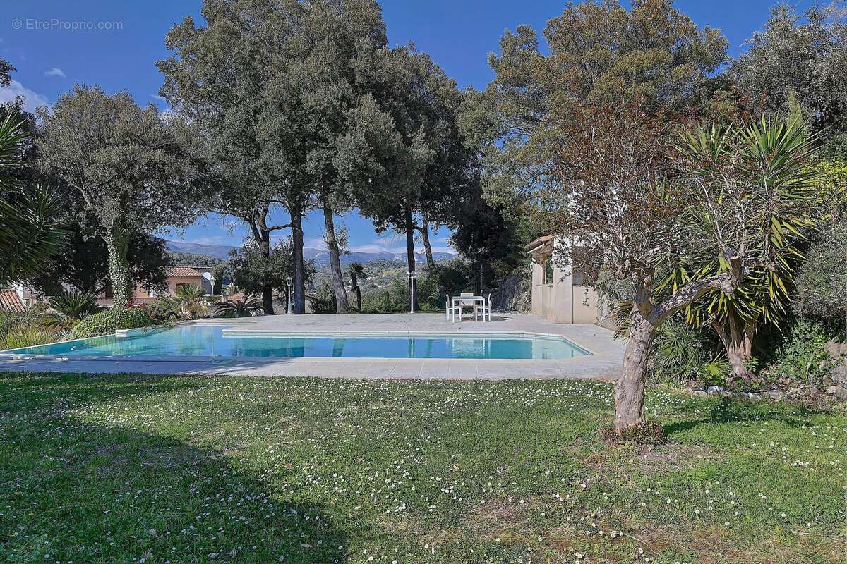 Maison à BIOT