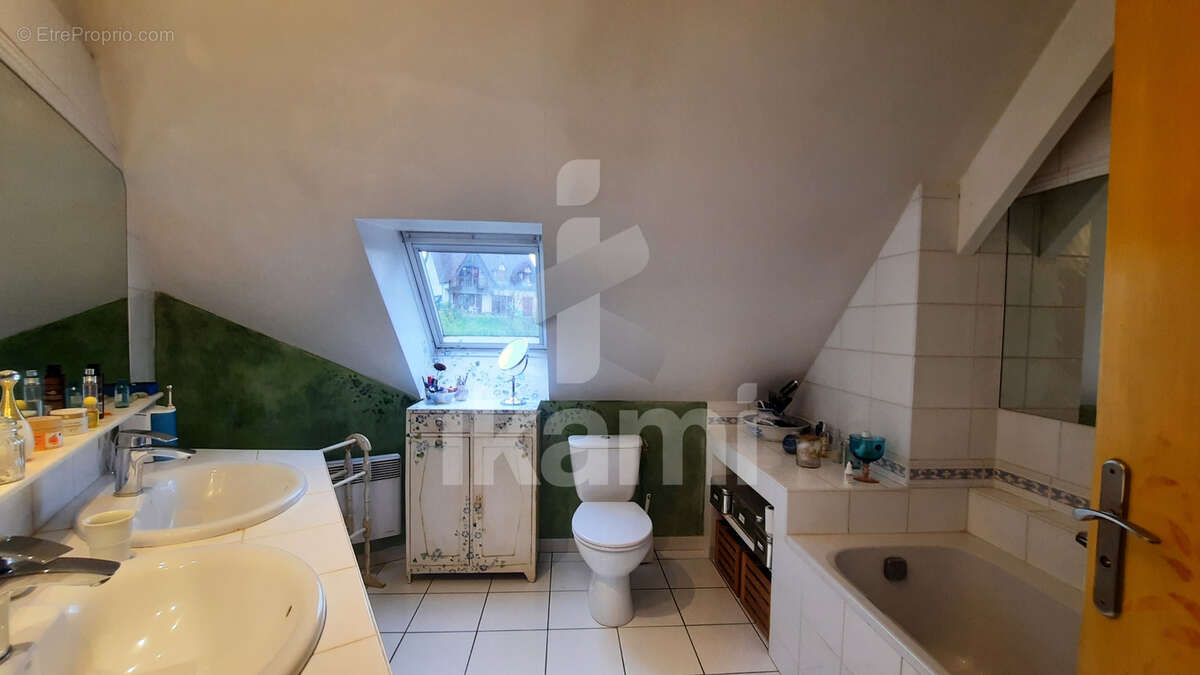 Maison à VILLEFARGEAU