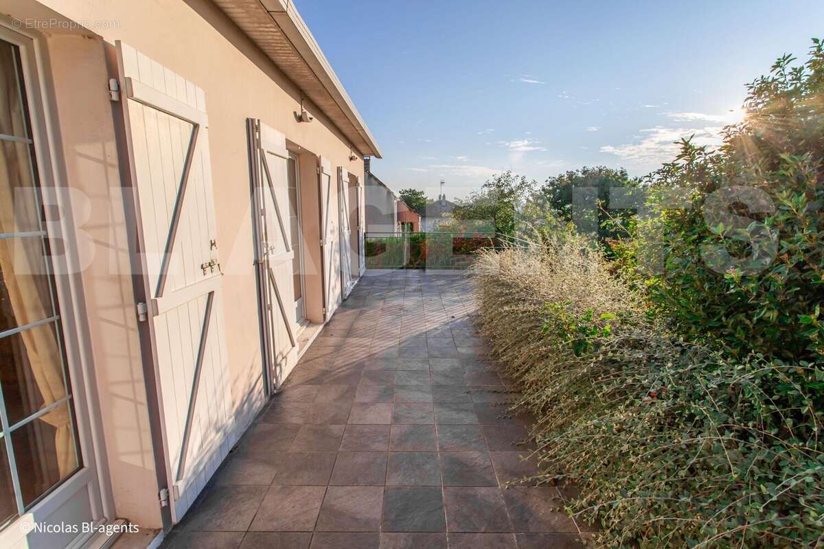 nico wieczorek-861 - Maison à LIZY-SUR-OURCQ