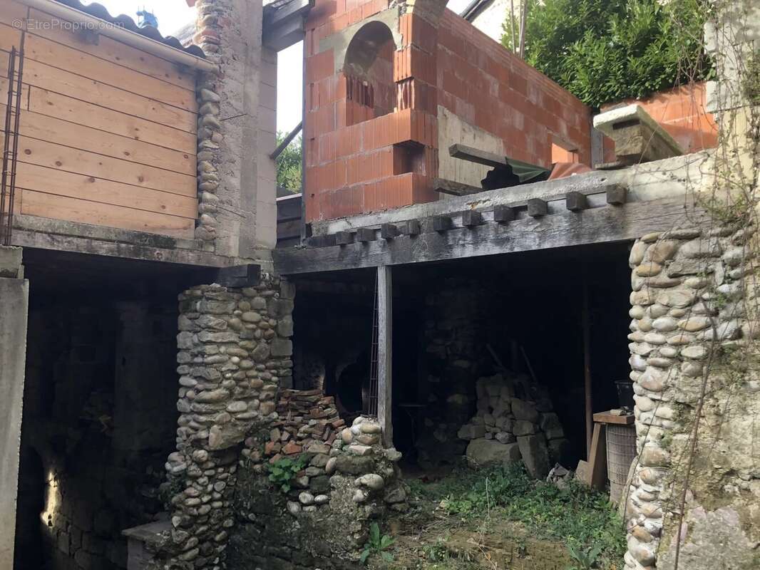 Maison à SAINT-ANTOINE-L&#039;ABBAYE