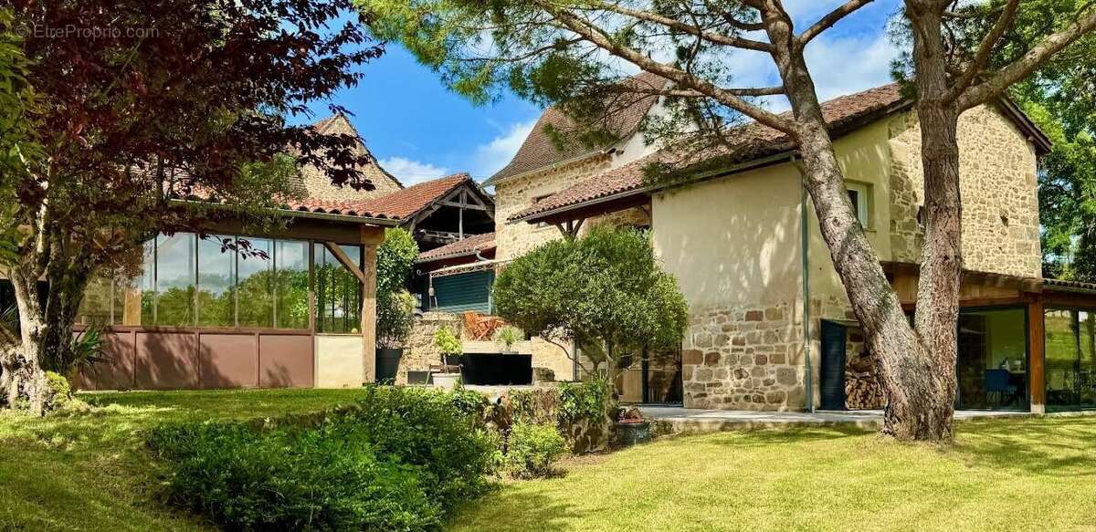 Maison à FIGEAC