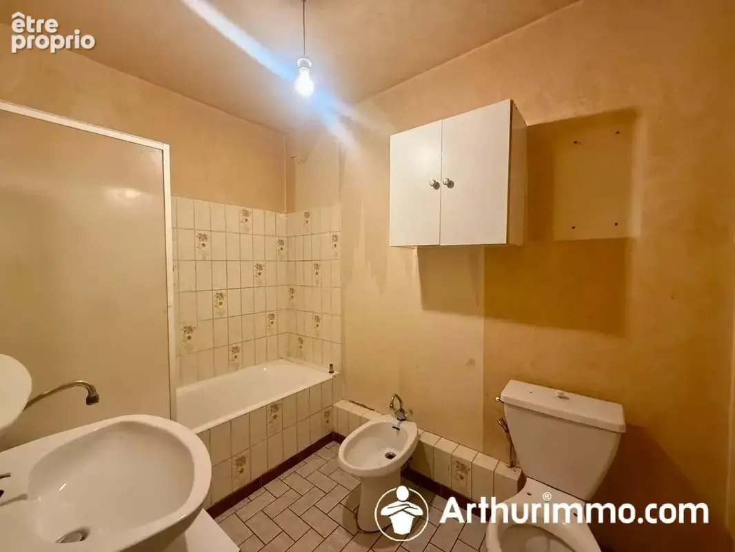 Charmant studio à rénover - Idéal Investisseur - photo 11