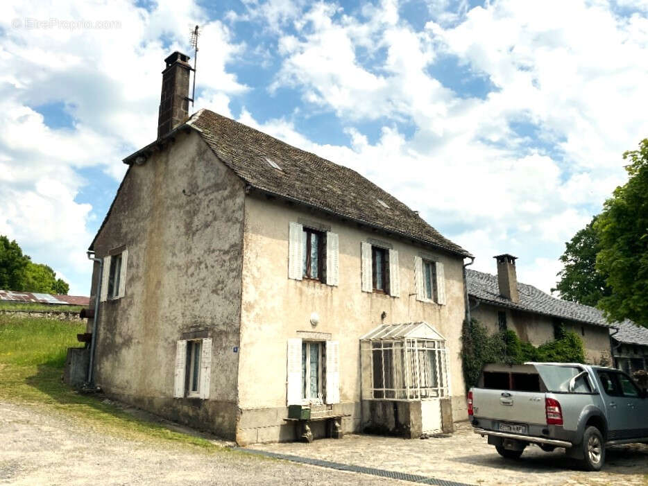 Manoir avec Corps de Ferme Chaudes Aigues - photo 14