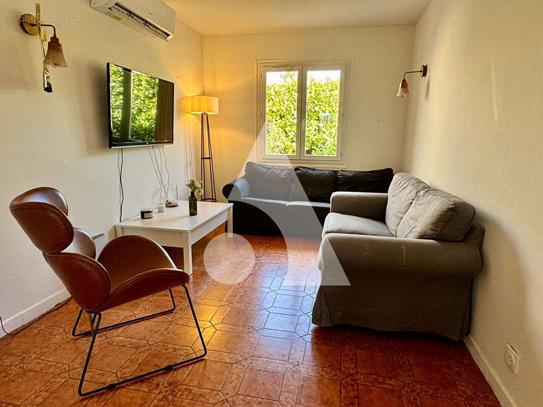 Maison à L'ISLE-SUR-LA-SORGUE