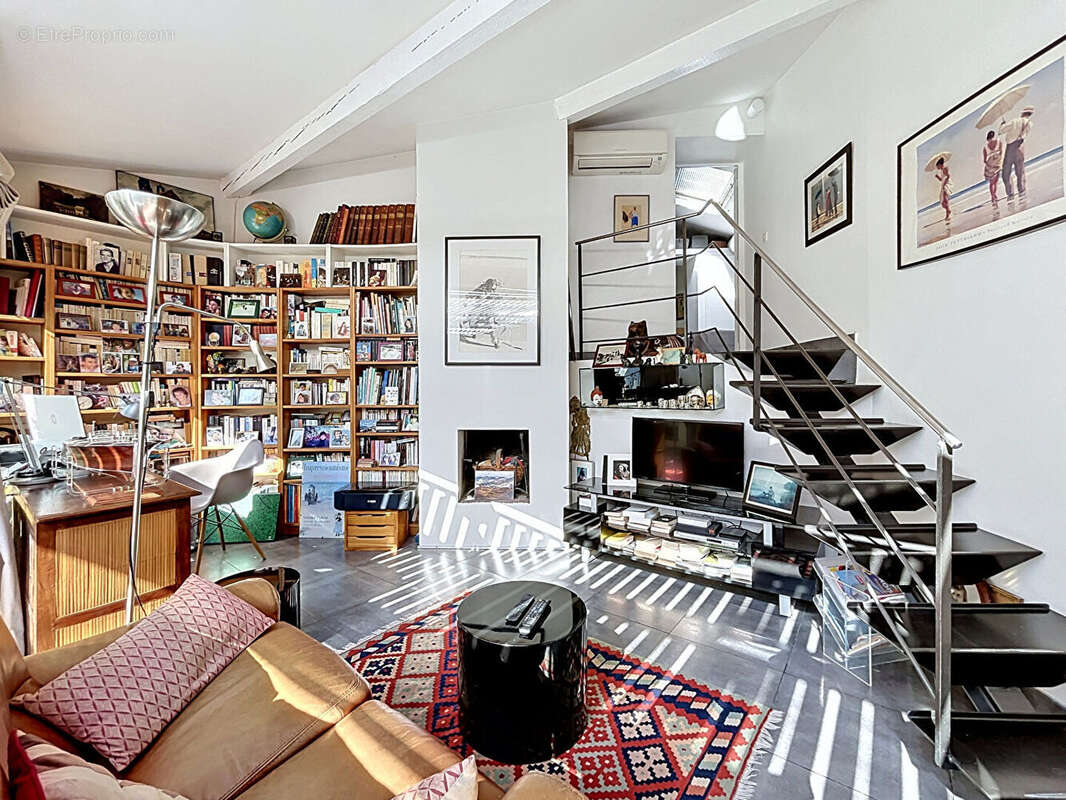 Maison à MARSEILLE-6E
