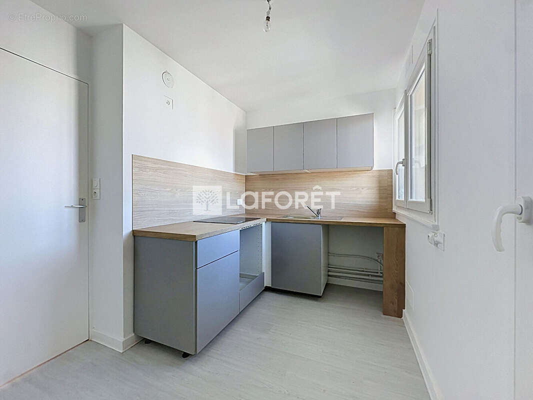 Appartement à RILLIEUX-LA-PAPE