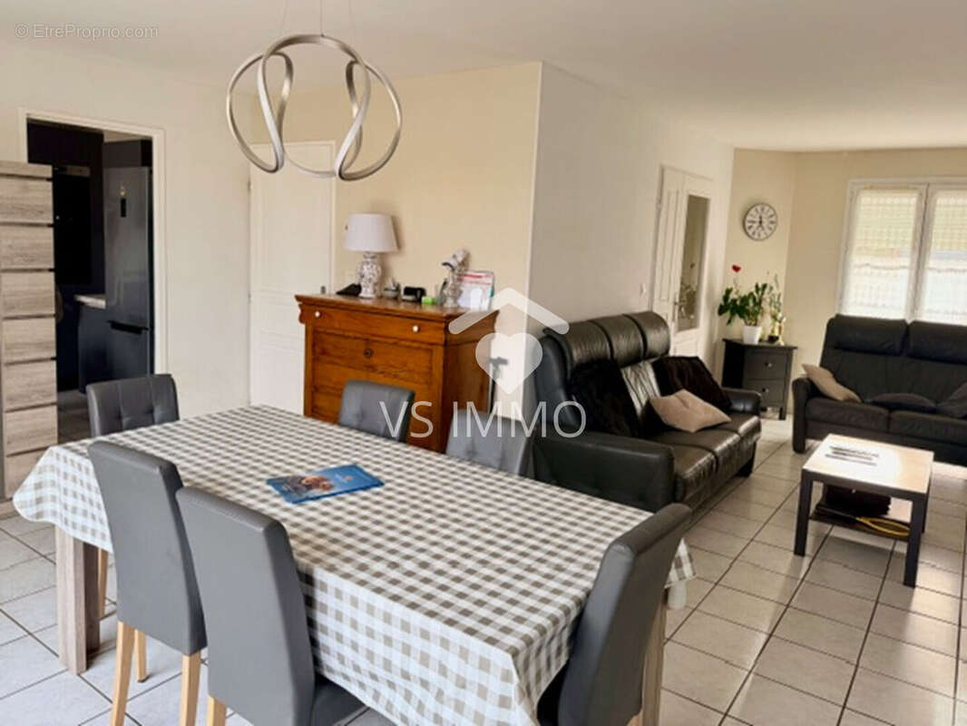 Maison à ARMENTIERES