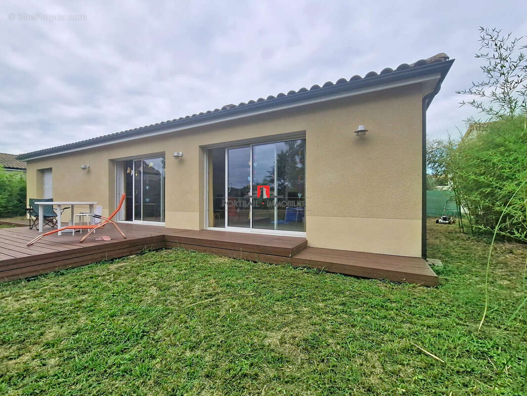 Maison 143 m² à Saint-Andre-De-Cubzac  - photo 8