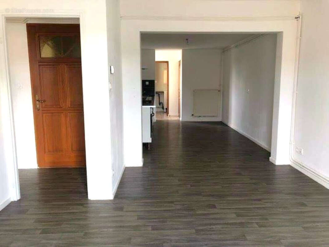 Appartement à VITRY-SUR-ORNE