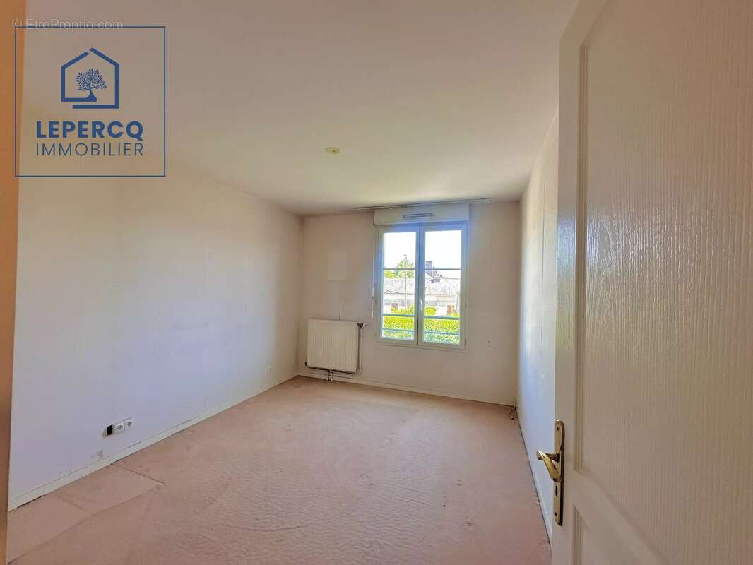 Appartement 3 pièces de 70 m² Centre-ville - photo 10