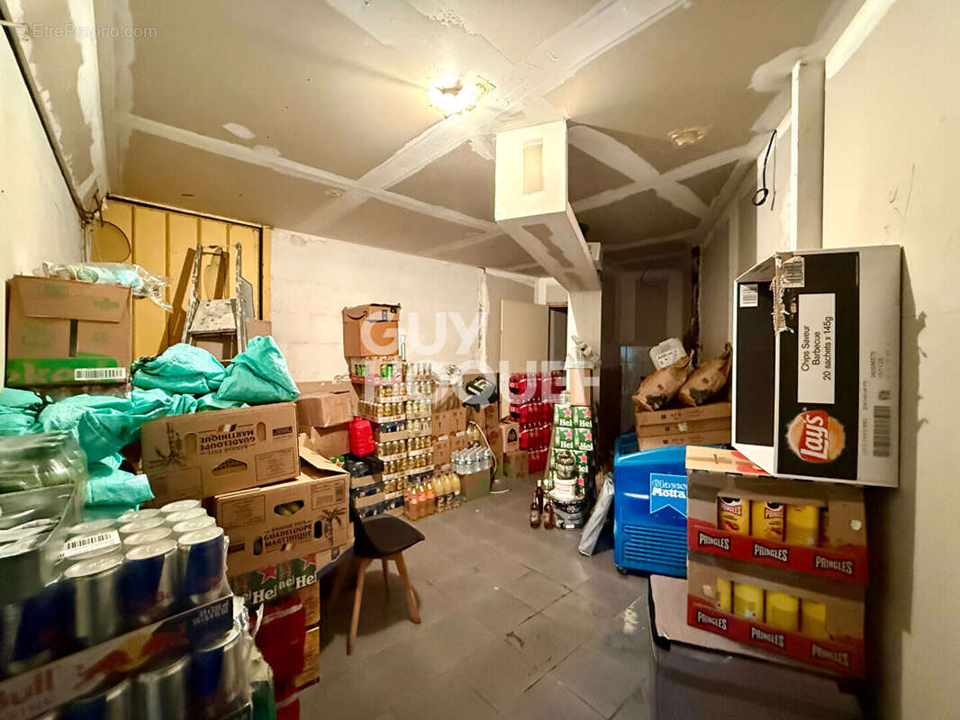 Commerce à FONTENAY-SOUS-BOIS