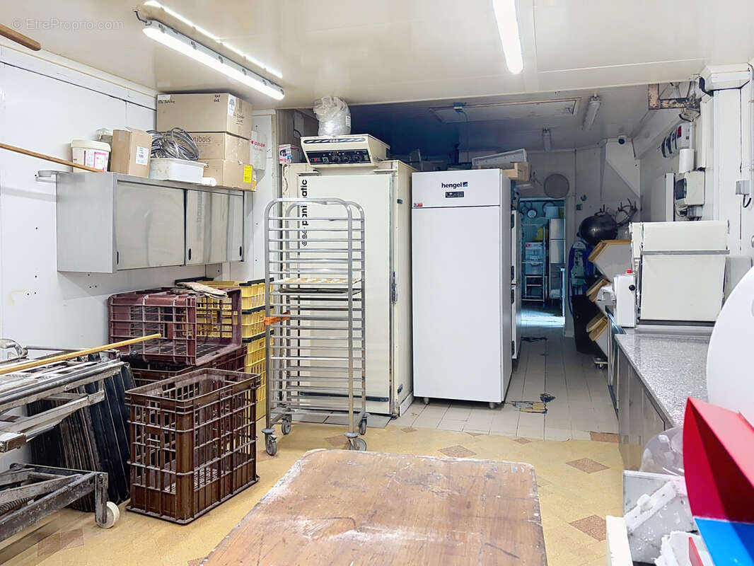 Commerce à SOURDEVAL